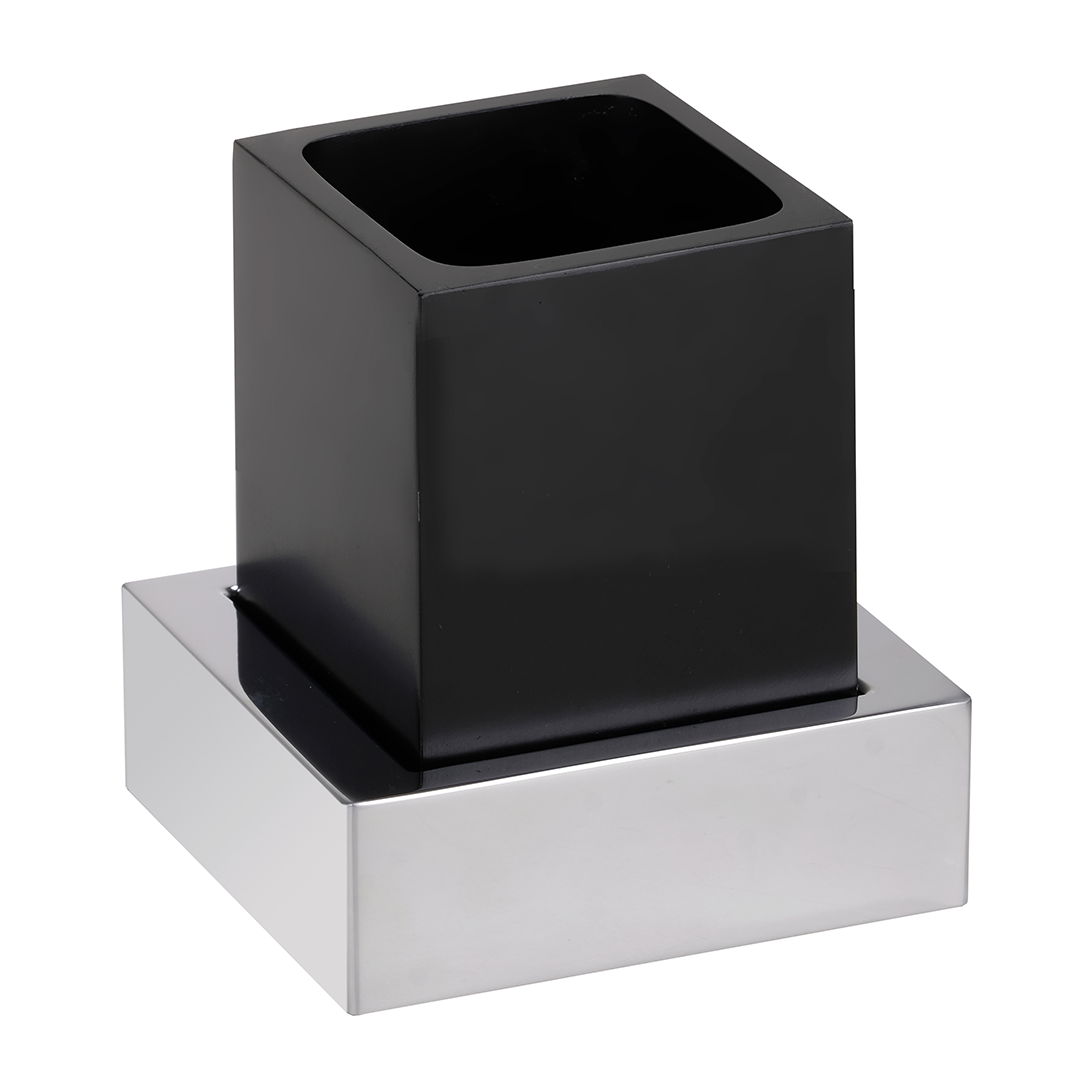 145411012-Hlavni.png